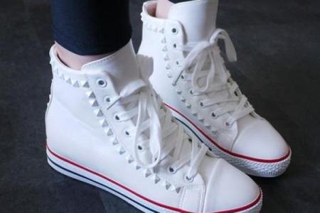 白羊座适合什么鞋(白羊座适合什么鞋子男)