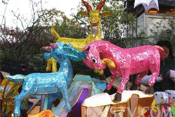 眼花缭乱是什么生肖的意思(眼花缭乱打一数字是几) 眼花缭乱是什么生肖的意思(眼花缭乱打一数字是几)