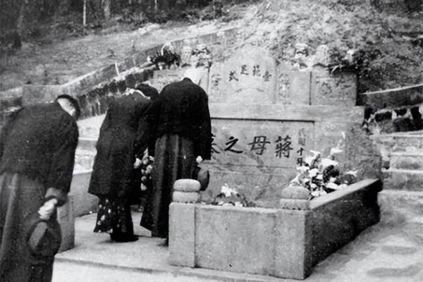 教你看帝王将相的墓地阴宅风水