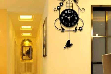 风水客厅三处最好挂钟位置讲究