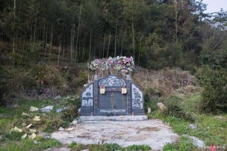 祖坟风水能影响后辈几代人运势