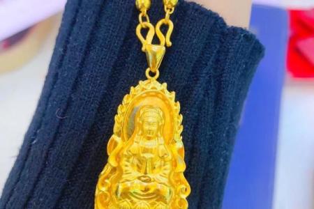 男士佩戴观音吊坠有哪些需要注意讲究呢