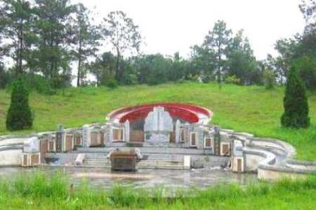 阳陵风水，有罗盘石的景帝墓地