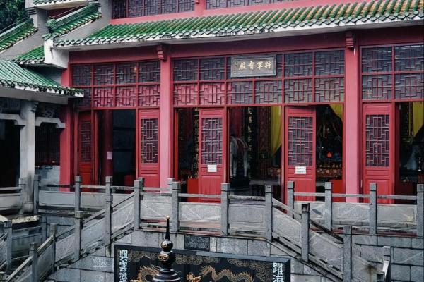 杨四将军灵签十六求学业