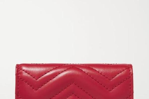 风水女人钱包用什么颜色好聚财