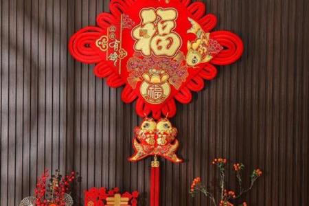 居家客厅悬挂中国结的风水宜忌
