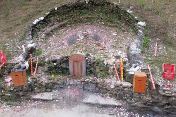 农村坟地:三种绝佳的风水宝地 农村坟地:三种绝佳的风水宝地