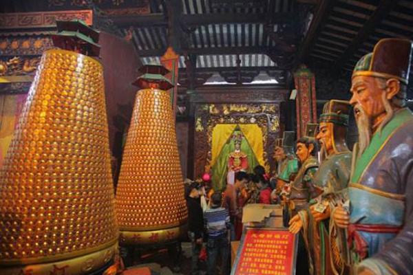 佛山南海观音开库日容桂德庆龙母庙