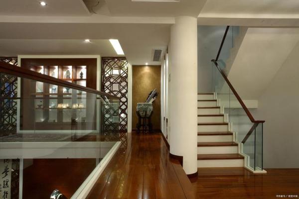 楼梯风水-商铺的楼梯设计