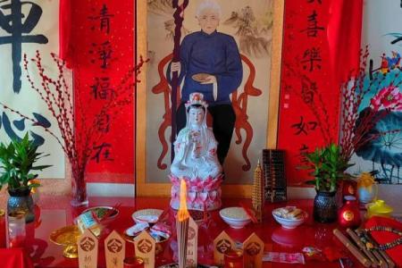 2月19日观音诞应该怎么上香？