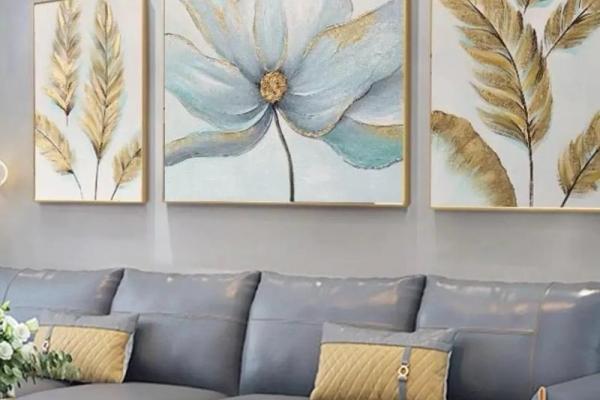 家居客厅风水，进门三见四不见