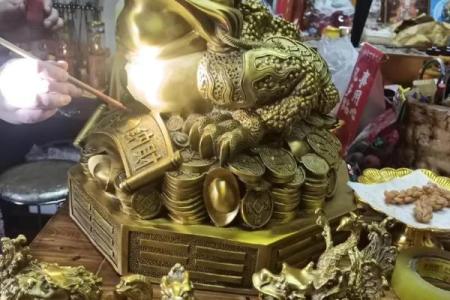 风水金蟾摆放客厅哪里最好有什么讲究