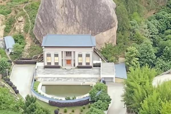 三面靠山的房子风水好不好