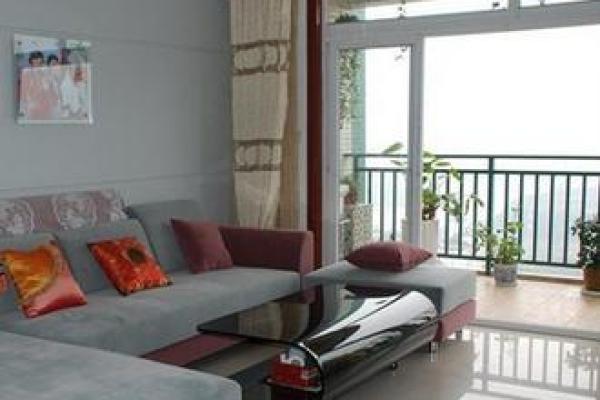 客厅带阳台的房子风水