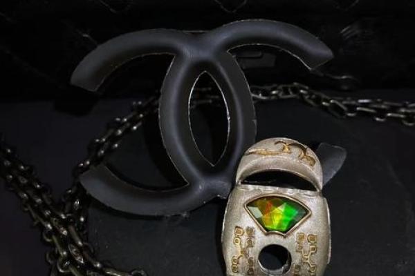 如何选择风水帽子