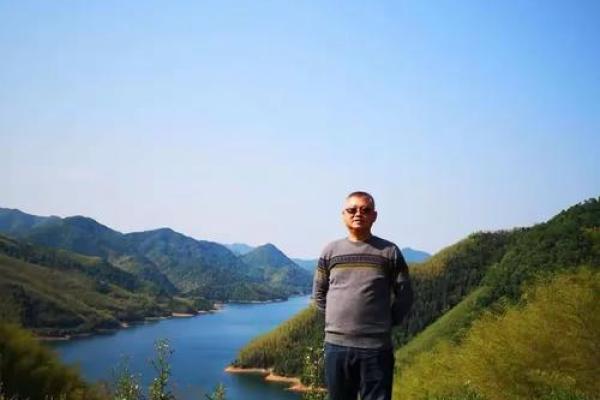 算命的说小孩扎根在水中 算命的说小孩扎根在水中