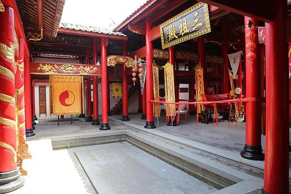 中国风水文化第一村:三僚村 中国风水文化第一村:三僚村