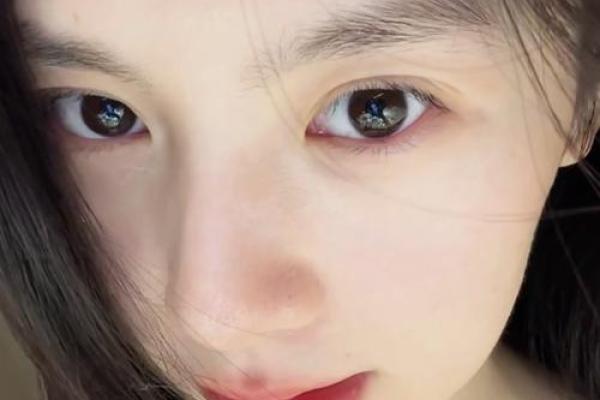 素颜比化妆好看的星座女 不打扮也漂亮的星座女 素颜比化妆好看的星座女 不打扮也漂亮的星座女