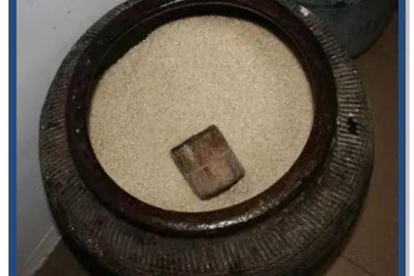 风水之厨房内的米缸应如何摆放